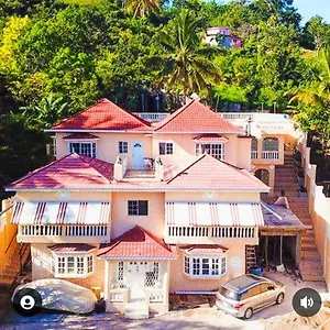  Guest house Lion's View